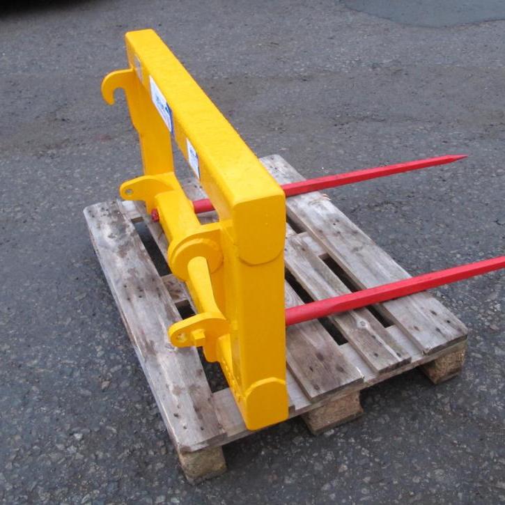 Murray Machinery Single Bale Spike - shown with Euro brackets.